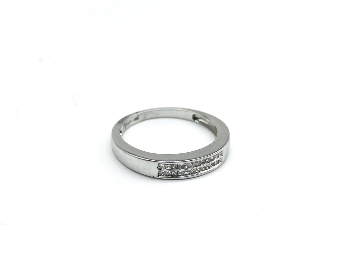 .25 Point Princess Cut Diamond Ring